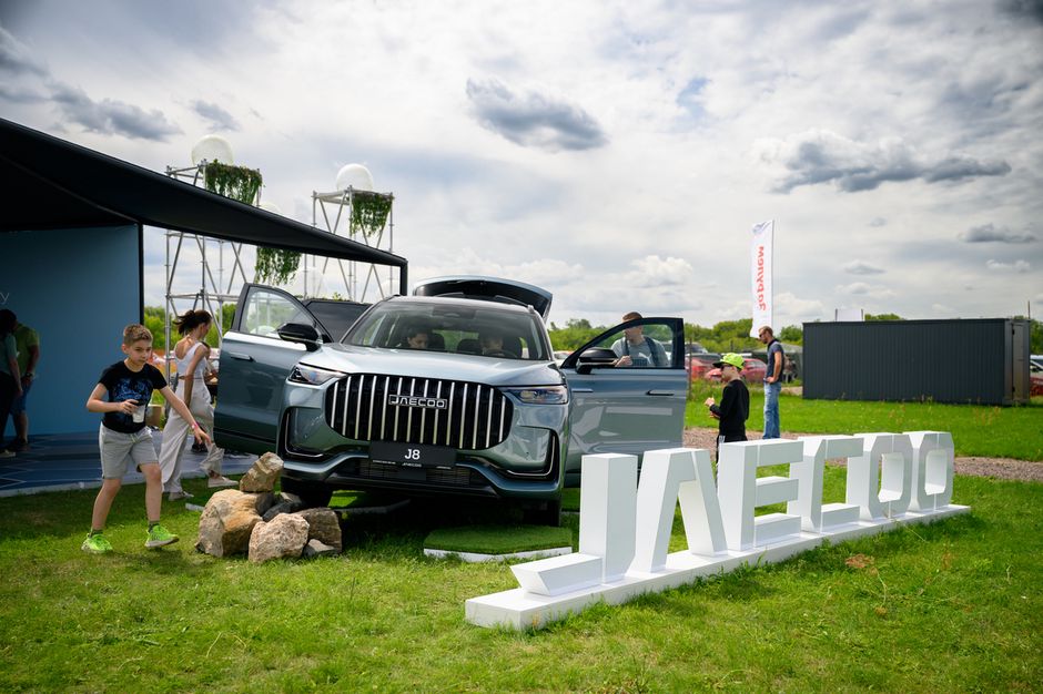 БРЕНДЫ OMODA И JAECOO ПРИНЯЛИ УЧАСТИЕ В «ЗА РУЛЕМ ФЕСТ»